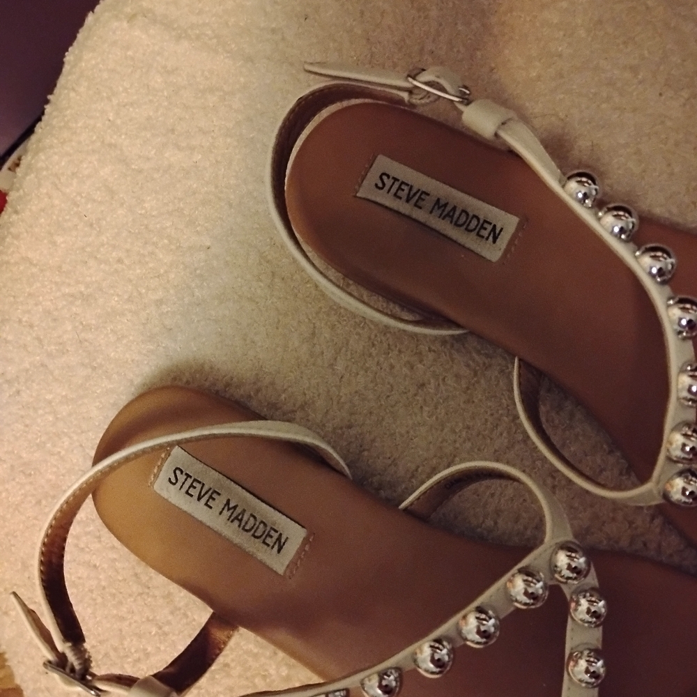 Steve Madden Strappy Bobble Sandals - Picture 4 of 12
